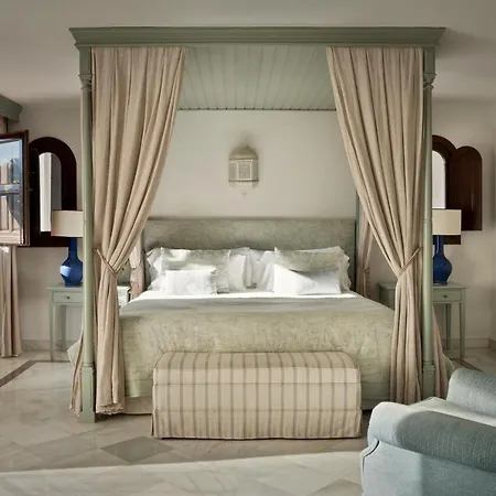 La Bobadilla, A Royal Hideaway Hotel 5*