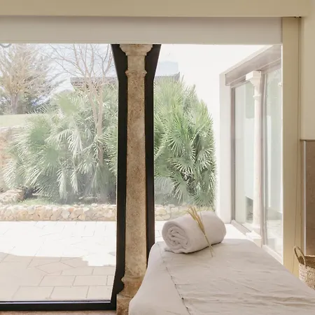 La Bobadilla, A Royal Hideaway 5*