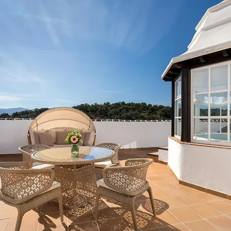 La Bobadilla, A Royal Hideaway Hotel Villanueva de Tapia